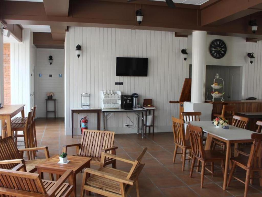 Baan Pimpisa Hotel Bang Sare Ngoại thất bức ảnh
